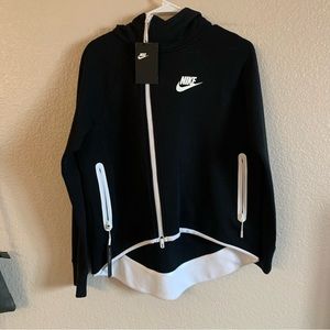 NWT | Women’s Nike Sweat Jacket | Small